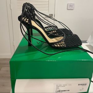 Bottega veneta size 38 1/2